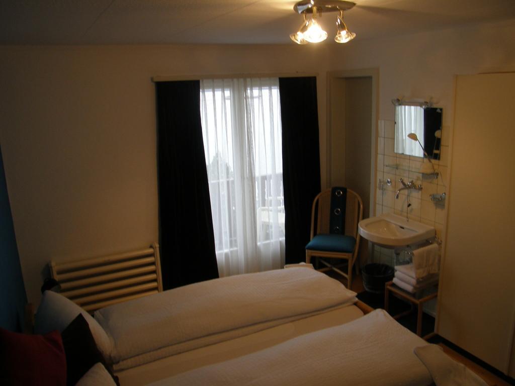 ホテルGastehaus Baumgarten ケールシテン エクステリア 写真